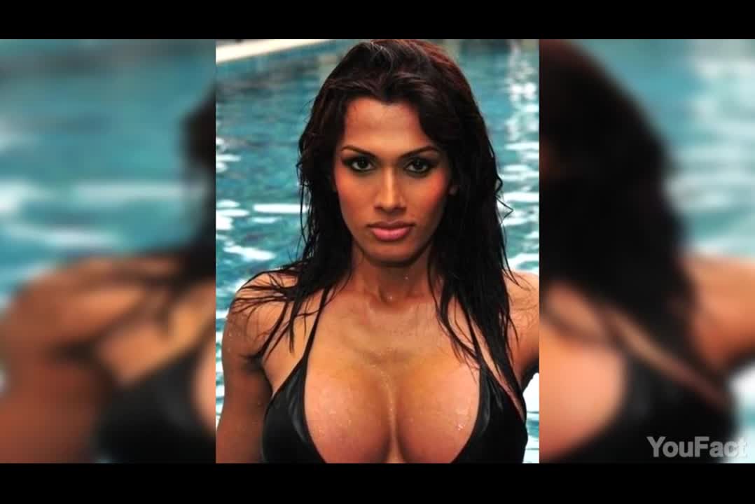 10 Красавици, които са били Мъже порождение