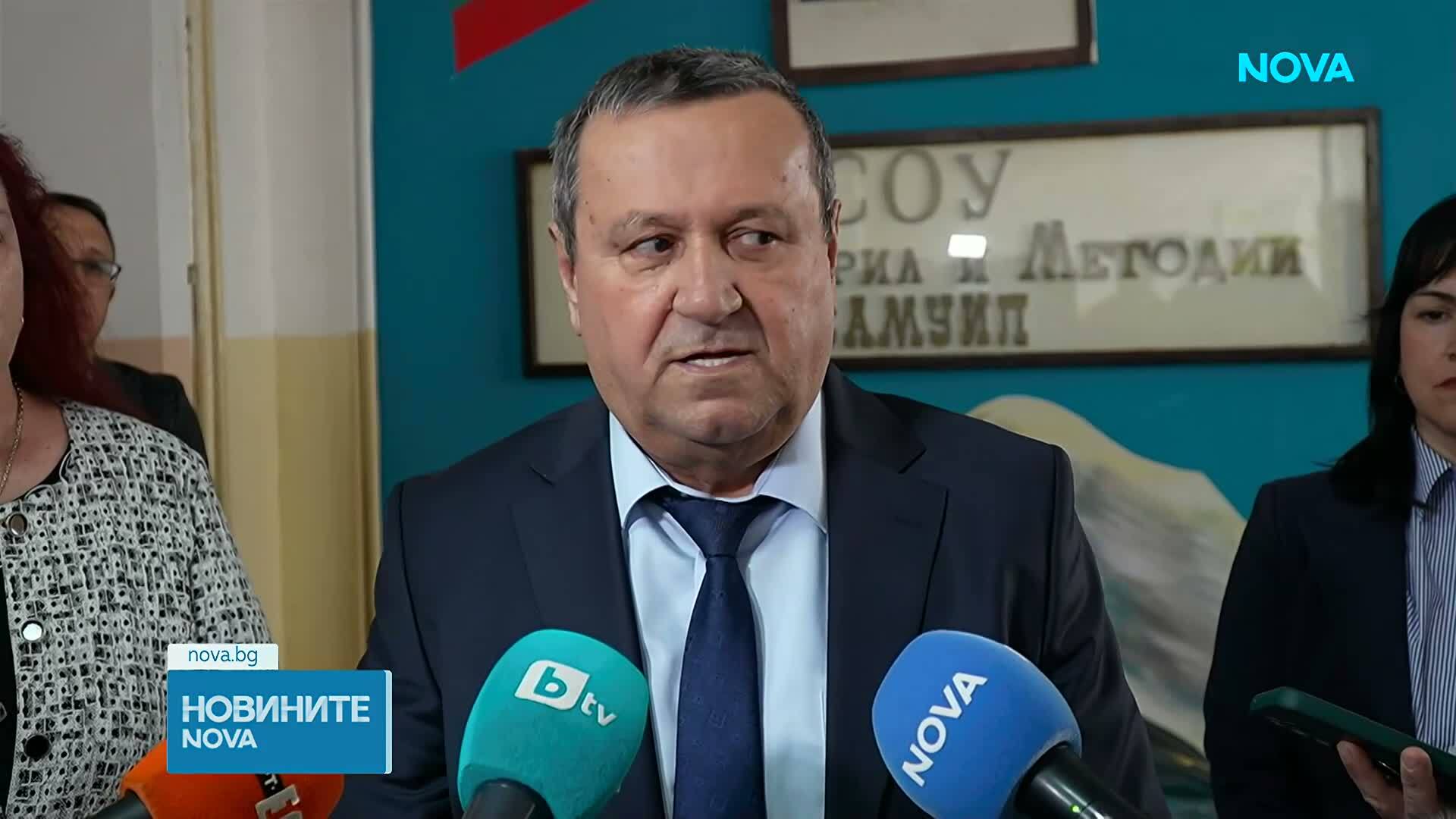 Хасан Адемов: Вотът се манипулира чрез програмата „Топъл обяд“, социалното подпомагане и личните асистенти