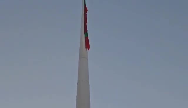 Издигнаха знамето на Рожен!