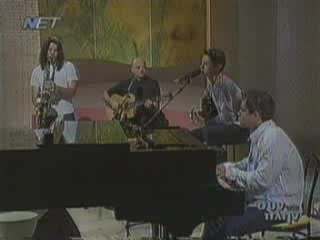 Mixalis Xatzigiannis - Live - Den Exo Xrono