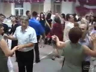 Що за танц с шамари е това