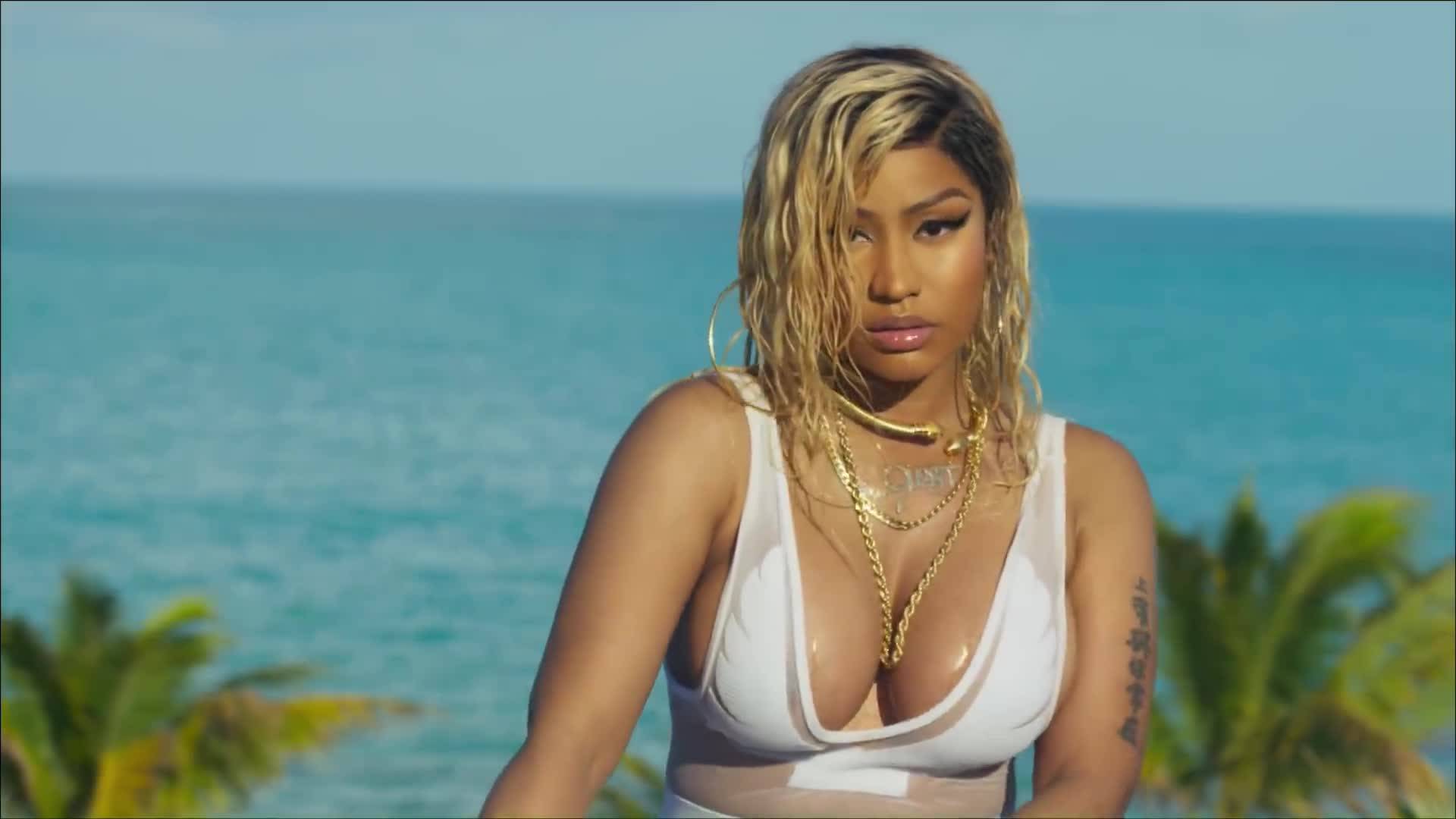 Nicki Minaj feat. Ariana Grande - Bed (превод)