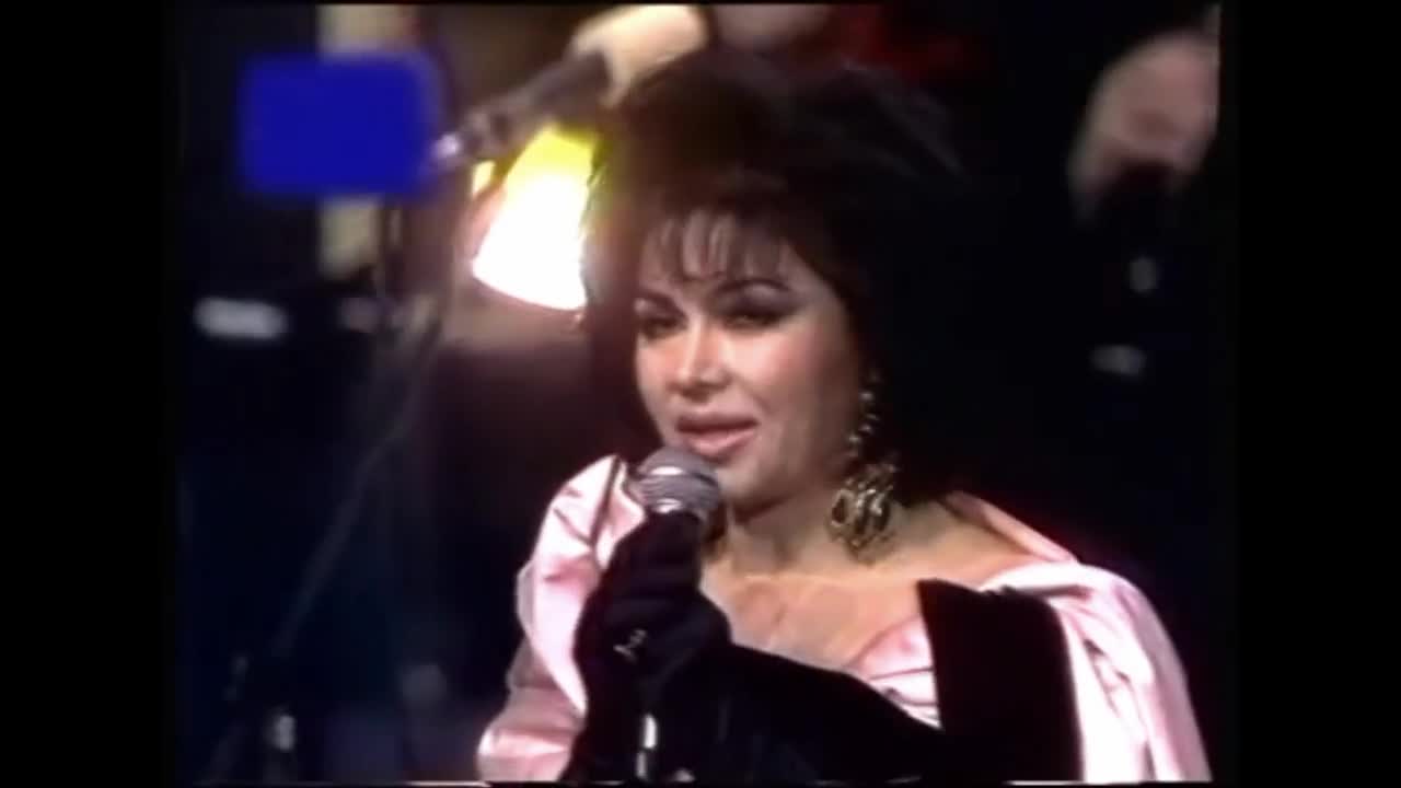 >Neda Ukraden - Jorgovan / A tebe nema / - Prevod