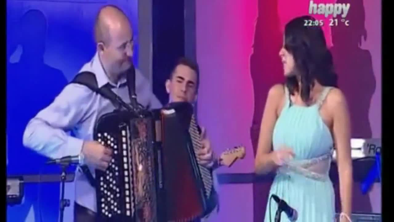Tanja Savic 2014 - Tvrdjava od ljubavi - Prevod