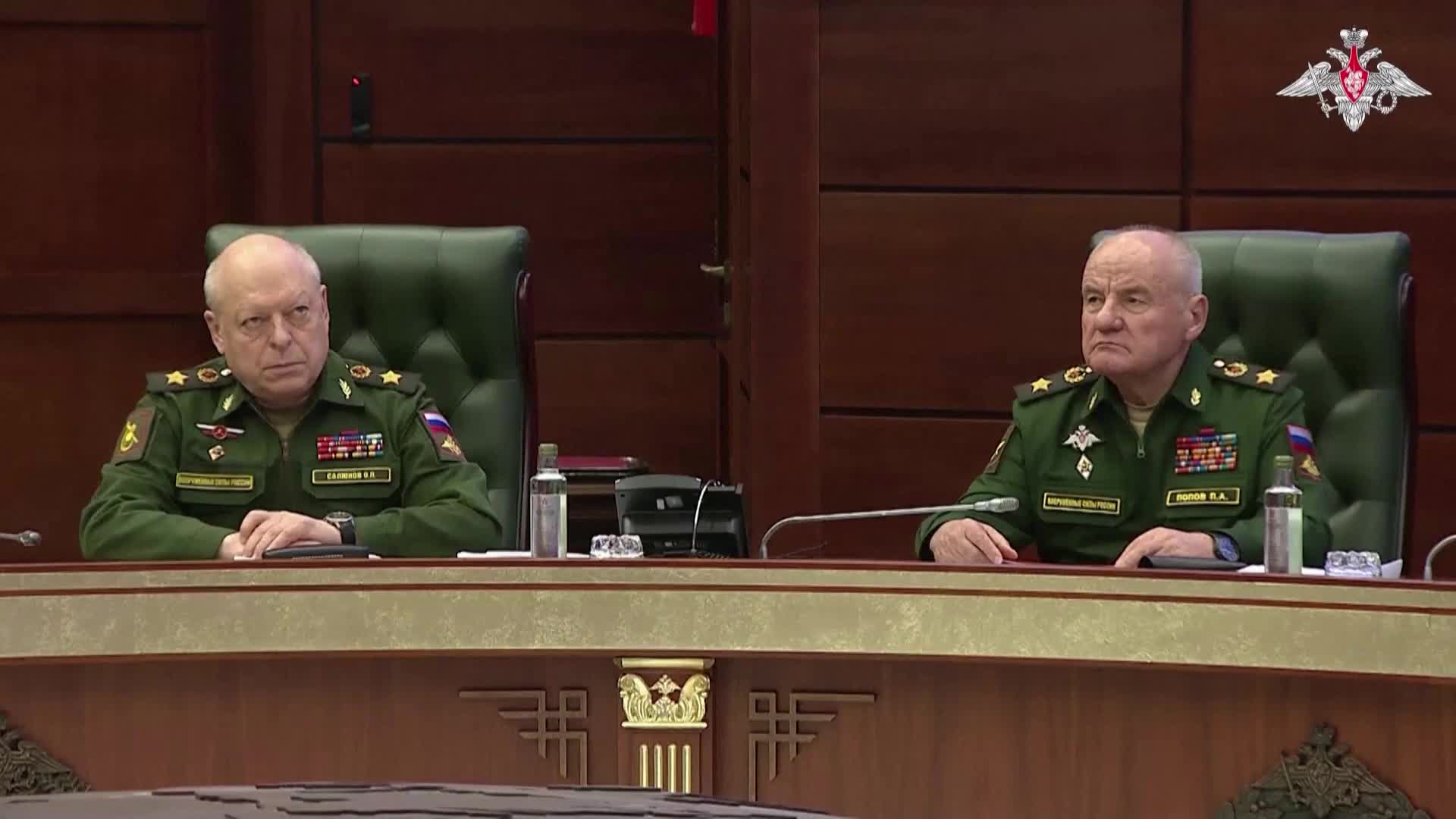 Командирът на руския Черноморски флот се появи на видео, след като Украйна съобщи, че го е убила