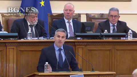 ПП напусна пленарна зала заради „хартиената коалиция“