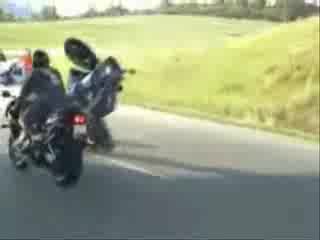 Прескочи Кобила С Мотор