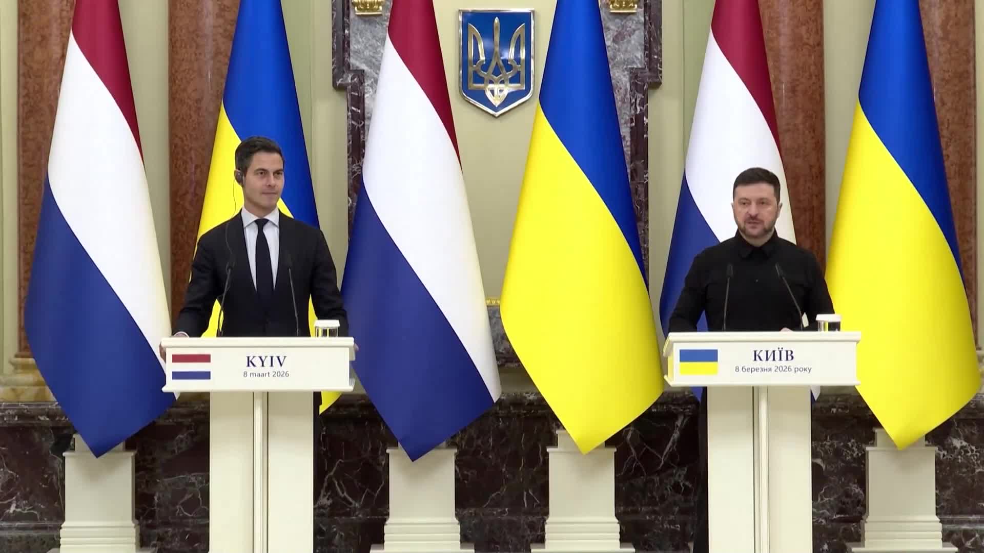Зеленски: Украински експерти по борба с дронове заминават за Близкия изток