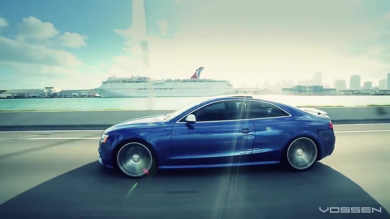 Харесва ли ви ? Audi Rs5 с джанти Vossen