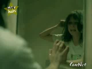 Avril Lavigne - Nobody`s Home
