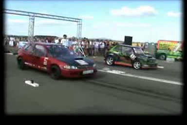 Fiat 126 P [drag Polski] Vs. Honda Civic Vti Drag Race