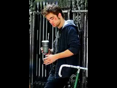 Robert Pattinson - Sexy Boots