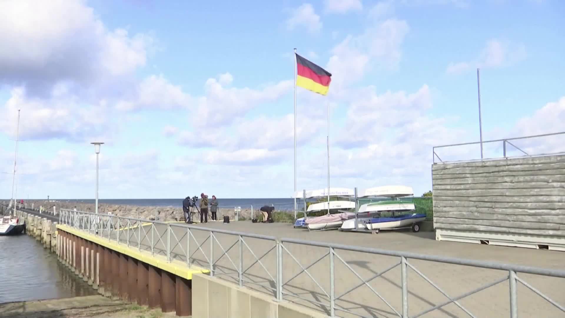 Пожар на петролен танкер край Германия