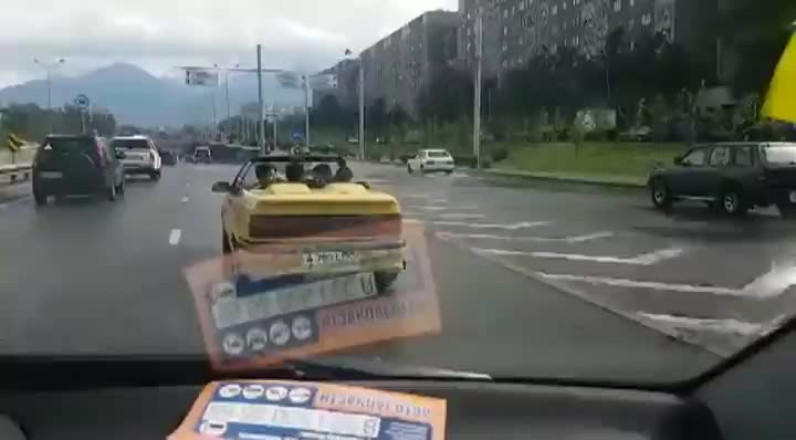 Руско решение , когато се повреди кабриолета при дъжд!