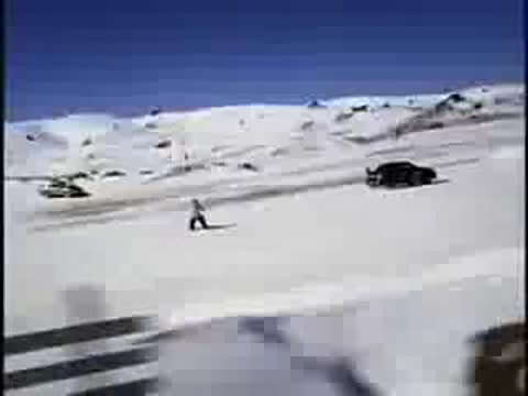 Най ненормалния Шофьор на света Скоци и дрифтове на сняг ken block