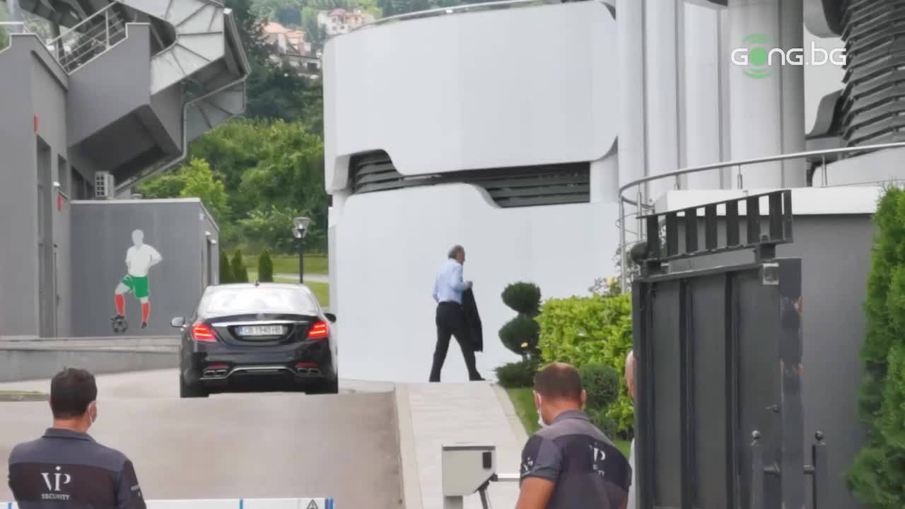 Спас Русев пристигна в Бояна за Изпълкома на БФС