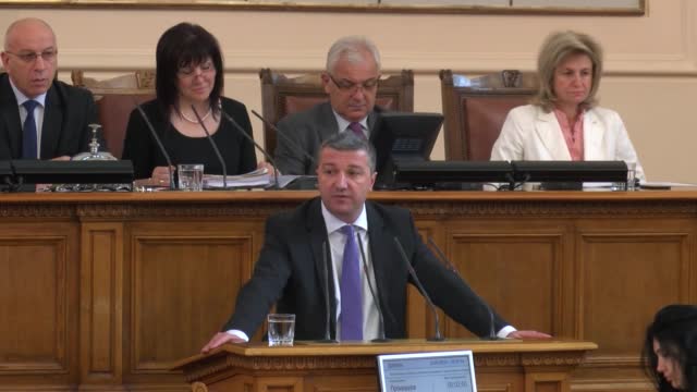 Председателят на парламента се извини на БСП