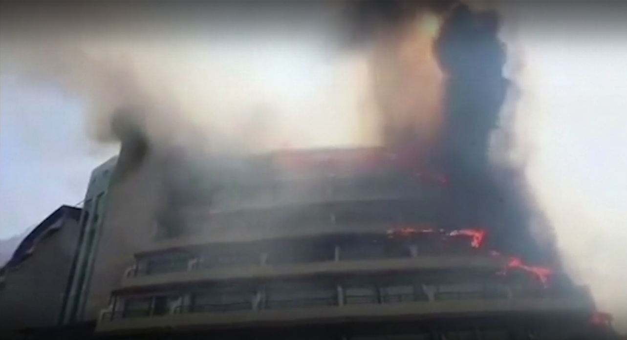 Горски пожар обхвана хотел в Турция