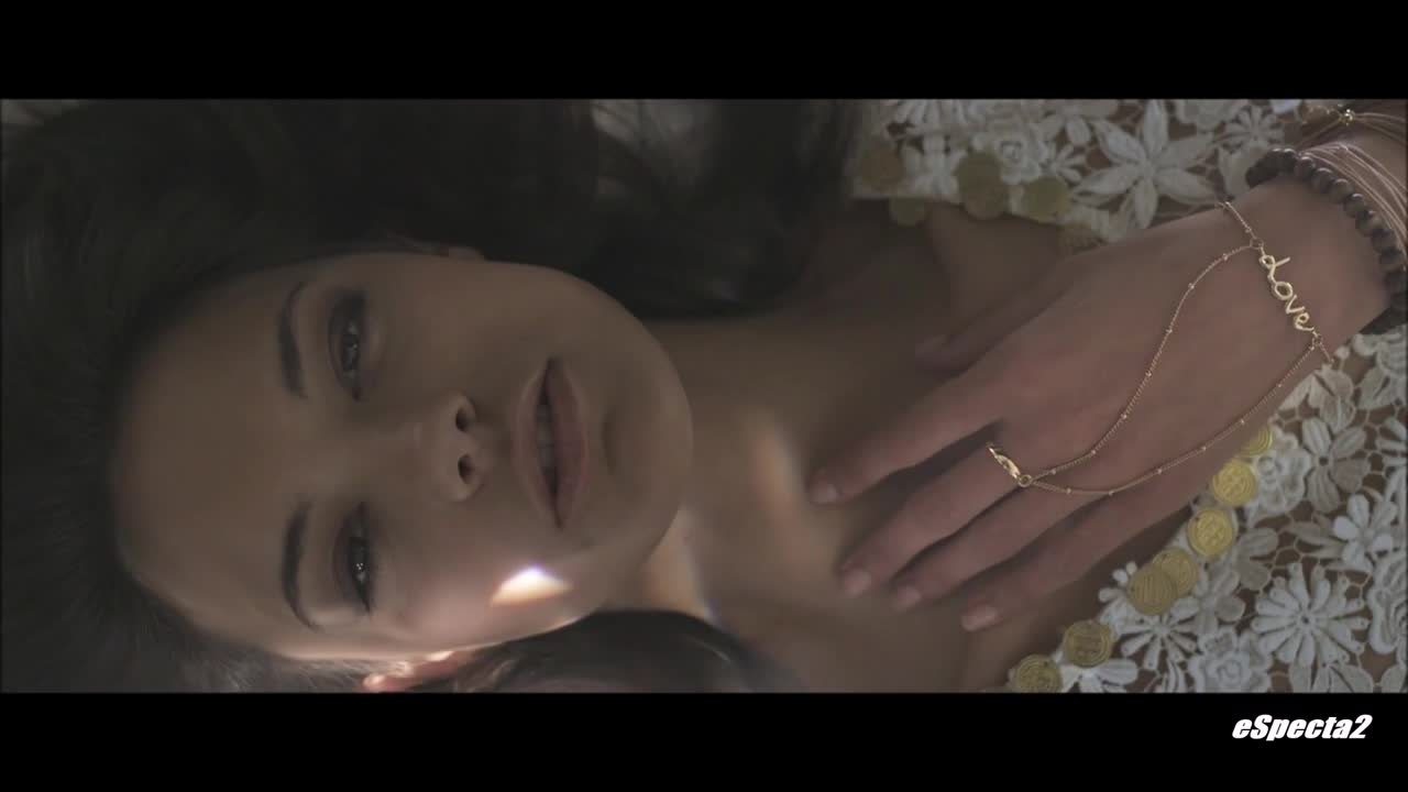 Пленяващ Вокал! » Deeperise & Tolgah ft. Julia Westlin - Habits ( Original Mix ) ( Music Video )