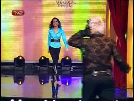 Ивайла Бакалова В Шоуто На Азис 06.12.2007 Част2 High-Quality