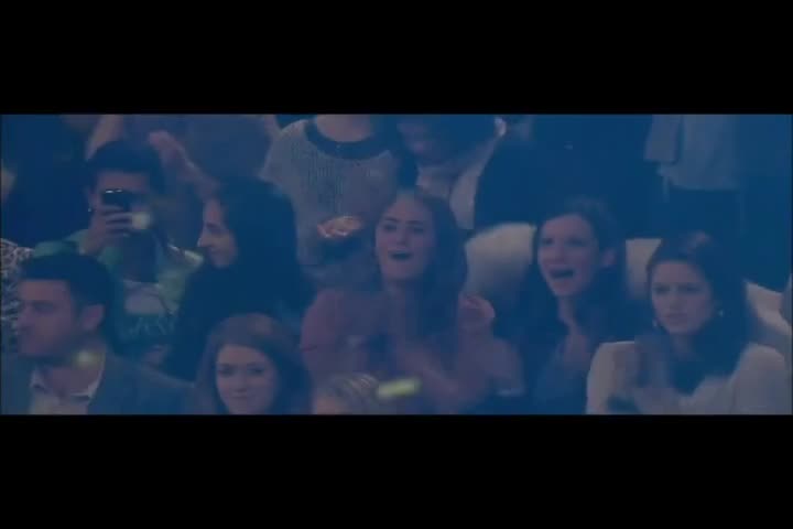    Rolling in the deep  Adele (live)