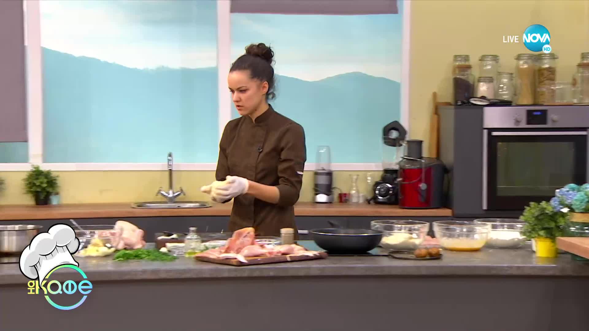 Рецептата днес: Хрупкави пилешки котлети - „На кафе” (09.01.2023)