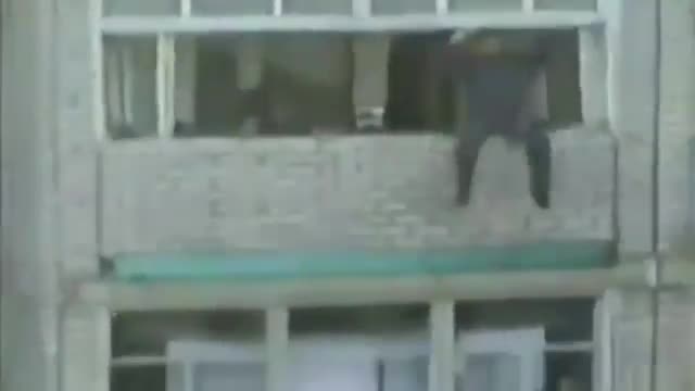 Лудите руснаци в действие ! : D
