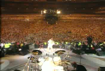 Guns N` Roses & Queen - We Will Rock You