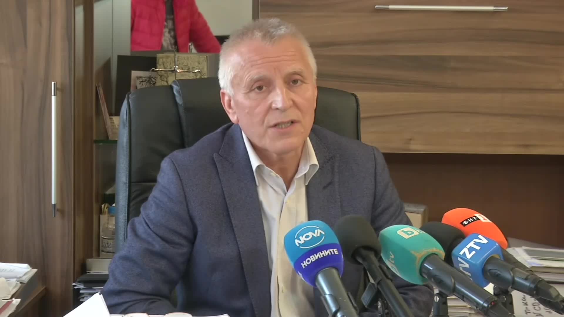 Брифинг на прокуратурата в Ловеч за катастрофата с Ферарио Спасов