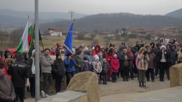 Исторически възстановки събраха десетки в Еленския Балкан