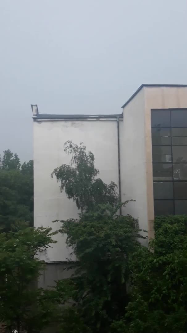 Буря и градушка в Пловдив 2