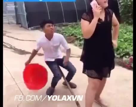 Луди азиатски шеги