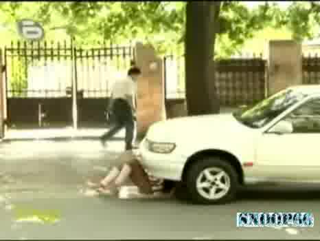 Без Дрехи - Видя Й Се Дупето