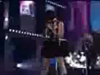 Rihanna - Umbrella (live Mtv Awards 2007)