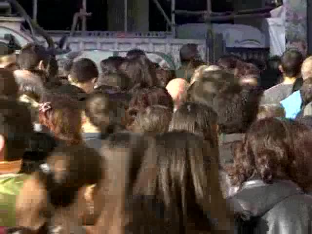 СУ отново се вдигна на протест