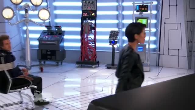 Клонинги в Мазето С04 Е22 Английско Аудио Финал на Сериала Част 2