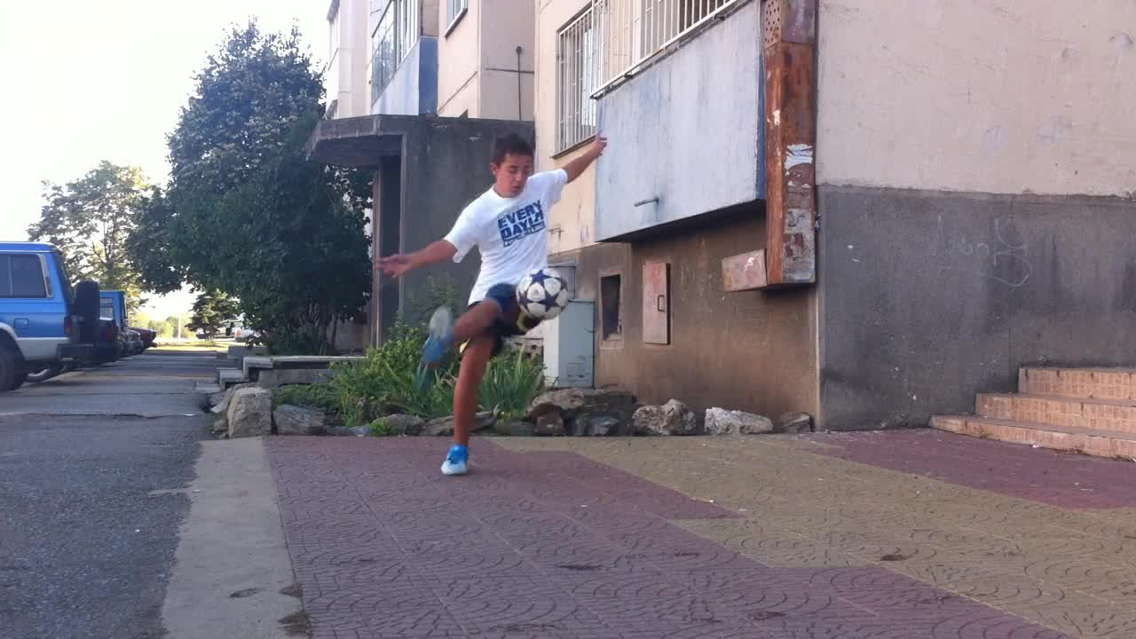 Енис четвърт финал световно за Intermediate freestylers !