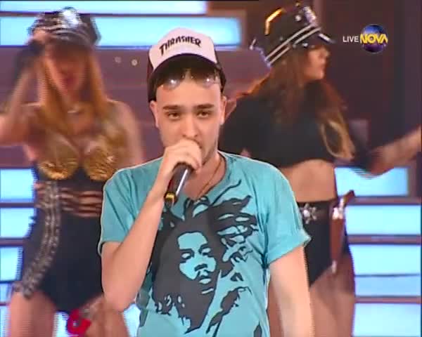 New! Криско, Лора Караджова feat. Бобо - Министър на веселието ( Премиера ) L I V E 2013