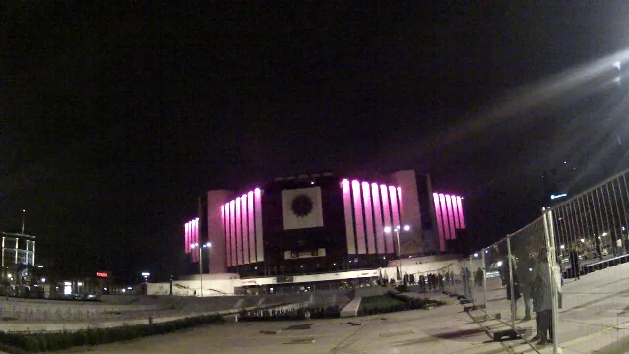 Светлини озариха НДК 3