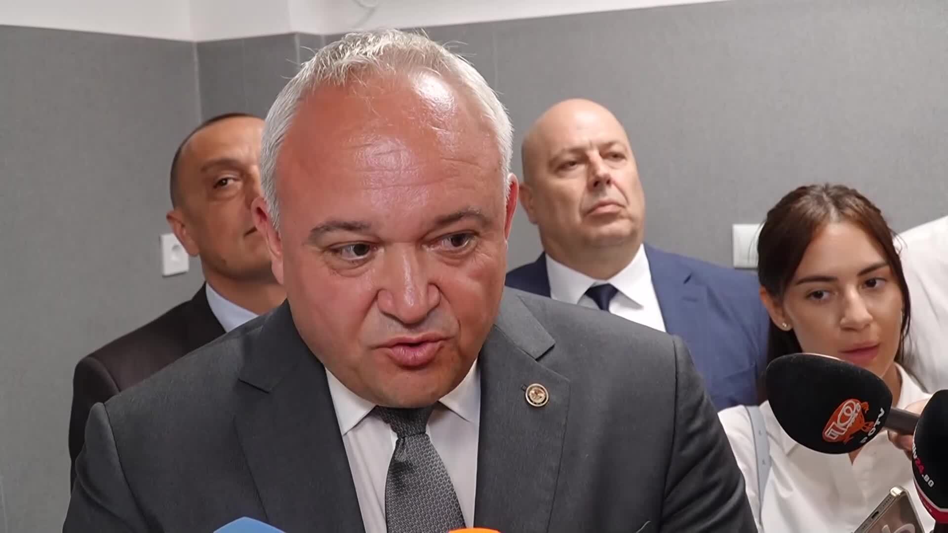 Демерджиев: До края на годината ще бъдат изчистени всички натрупани проби за наркотици