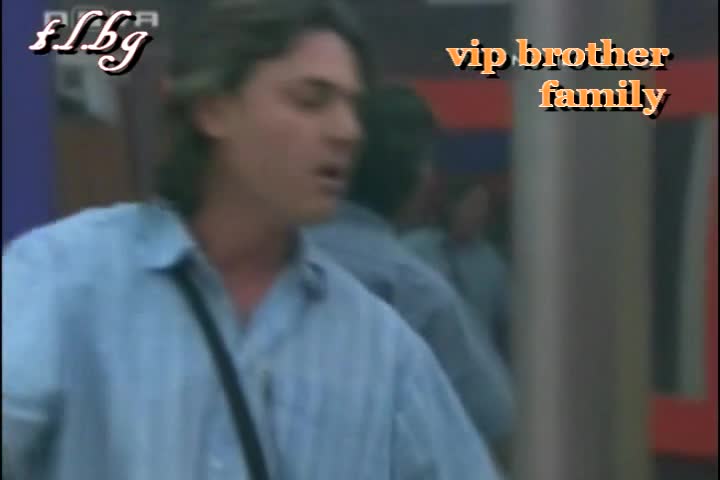 Екшън / Бой / в Къщата на / Vip brother Family / Листопад Листопад Листопад Листопад Листопад !!! 
