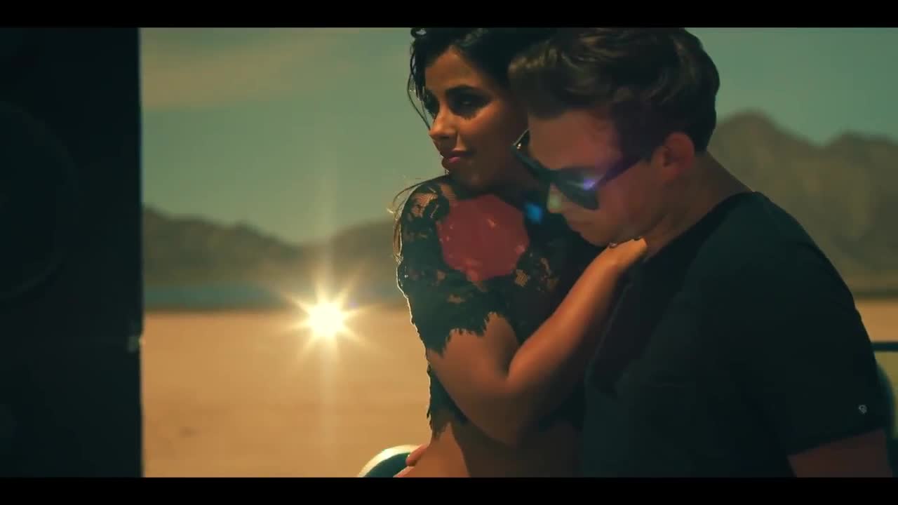 Премиера 2015** Hardwell feat. Jason Derulo- Follow Me ( Официално Видео ) превод & текст