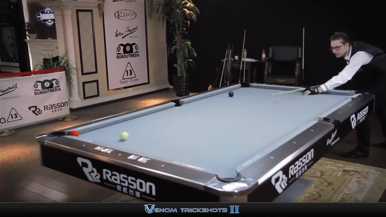 >Florian Kohler - Venom Trickshots - показва законите на физиката не винаги са валидни