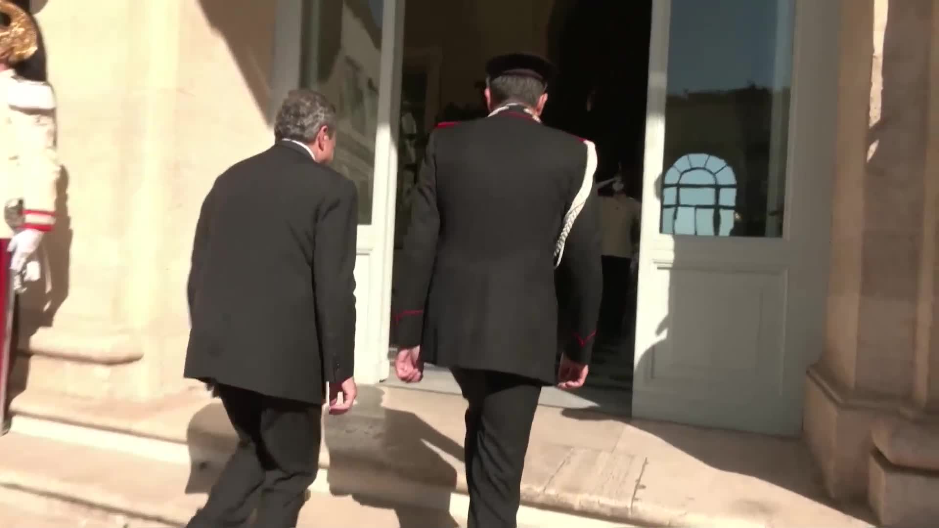 Марио Драги си отива, президентът прие оставката му (ВИДЕО)