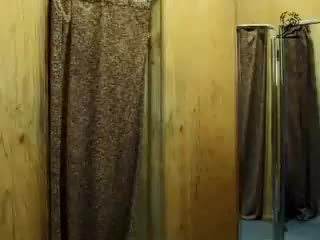 Е това е да ти се вмъкне жена в пробната