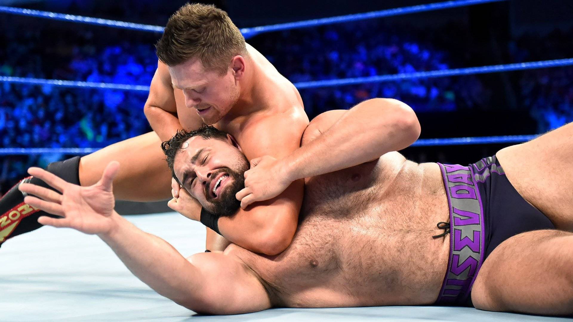Българинът Русев може да стане световен шампион на WWE - стигна мач за титлата