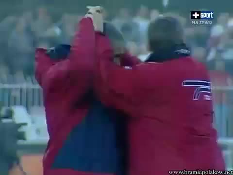 Най - странния и смешeн гол, който сте виждали! Просто уникат! 