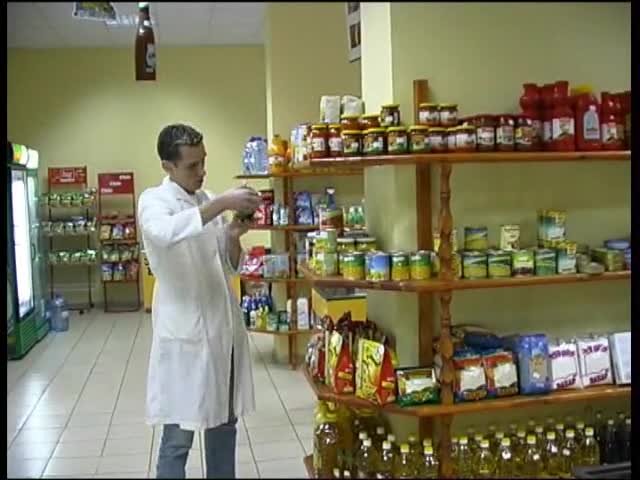 Храна за папагали да имате (смях)