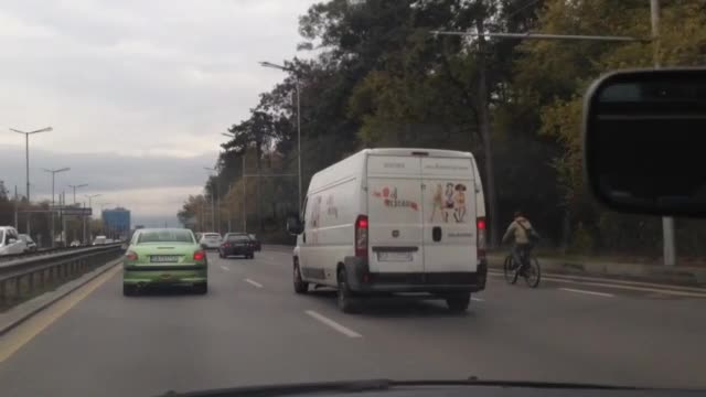 Велосипедист на Цариградско шосе