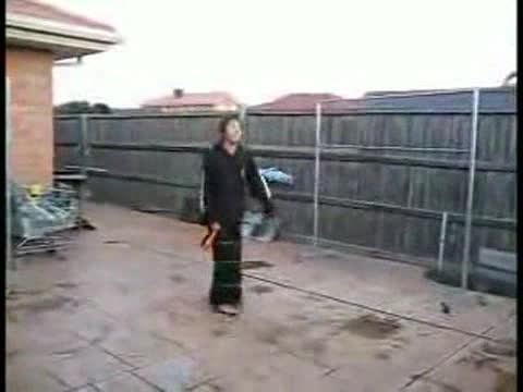 Невероятен Танц !! Hardstyle !!